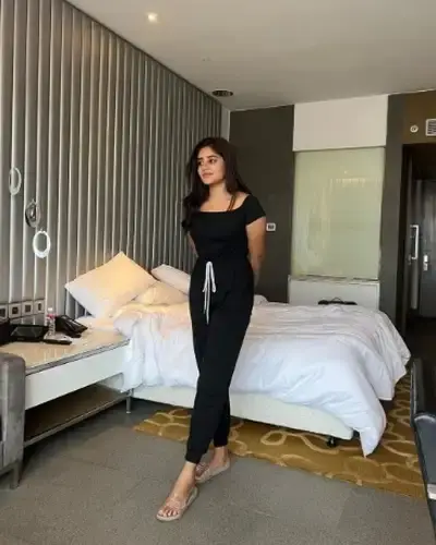 Call Girls Amlarem Cash On Delivery